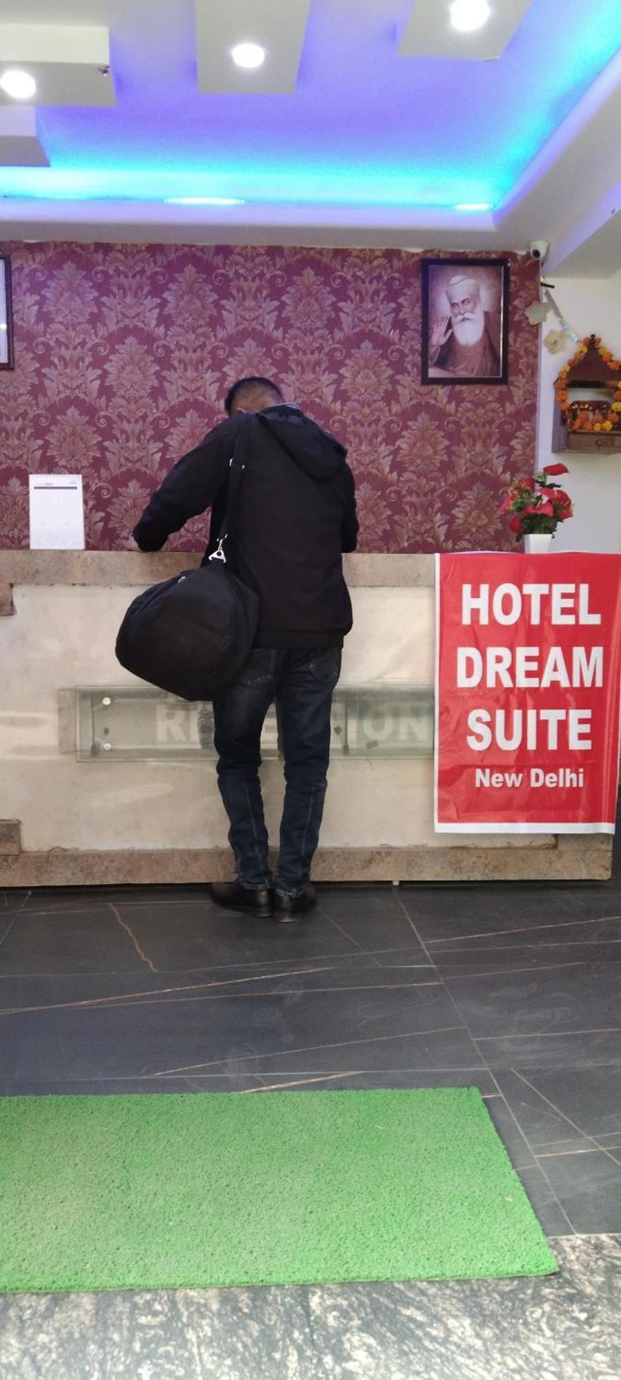 Dream - Le Cashew - Paharganj